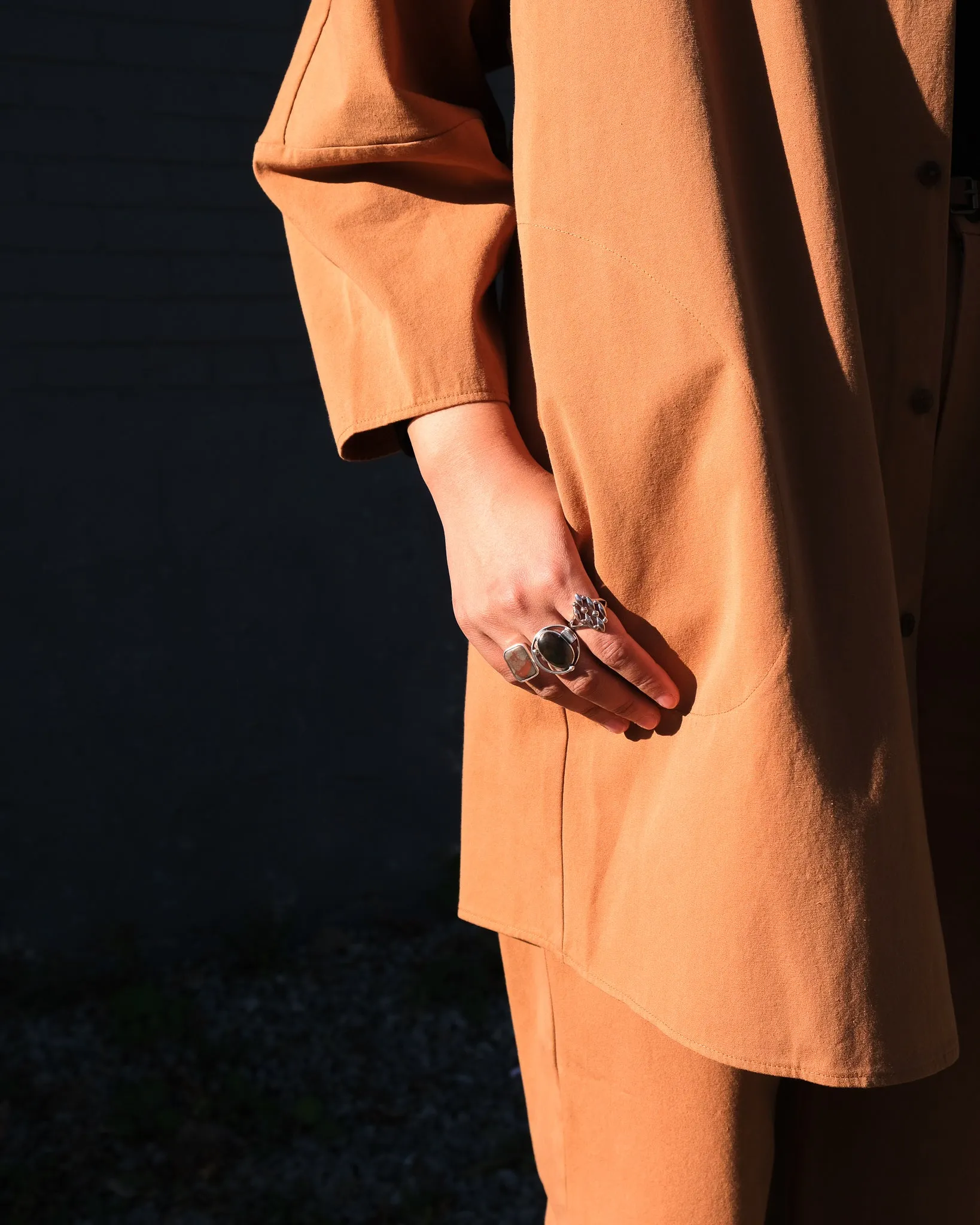 Unisex vest No2491u, 7 oz caramel cotton sold by atelier b product image thumbnail 3