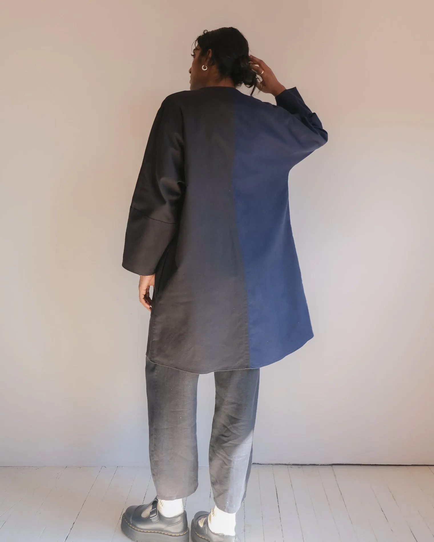 Unisex vest No2491u, brushed popeline two tones sold by atelier b product image thumbnail 3