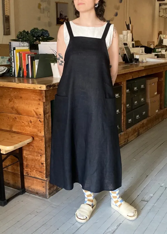 Apron dress No2417w, black linen size 3x made by atelier b