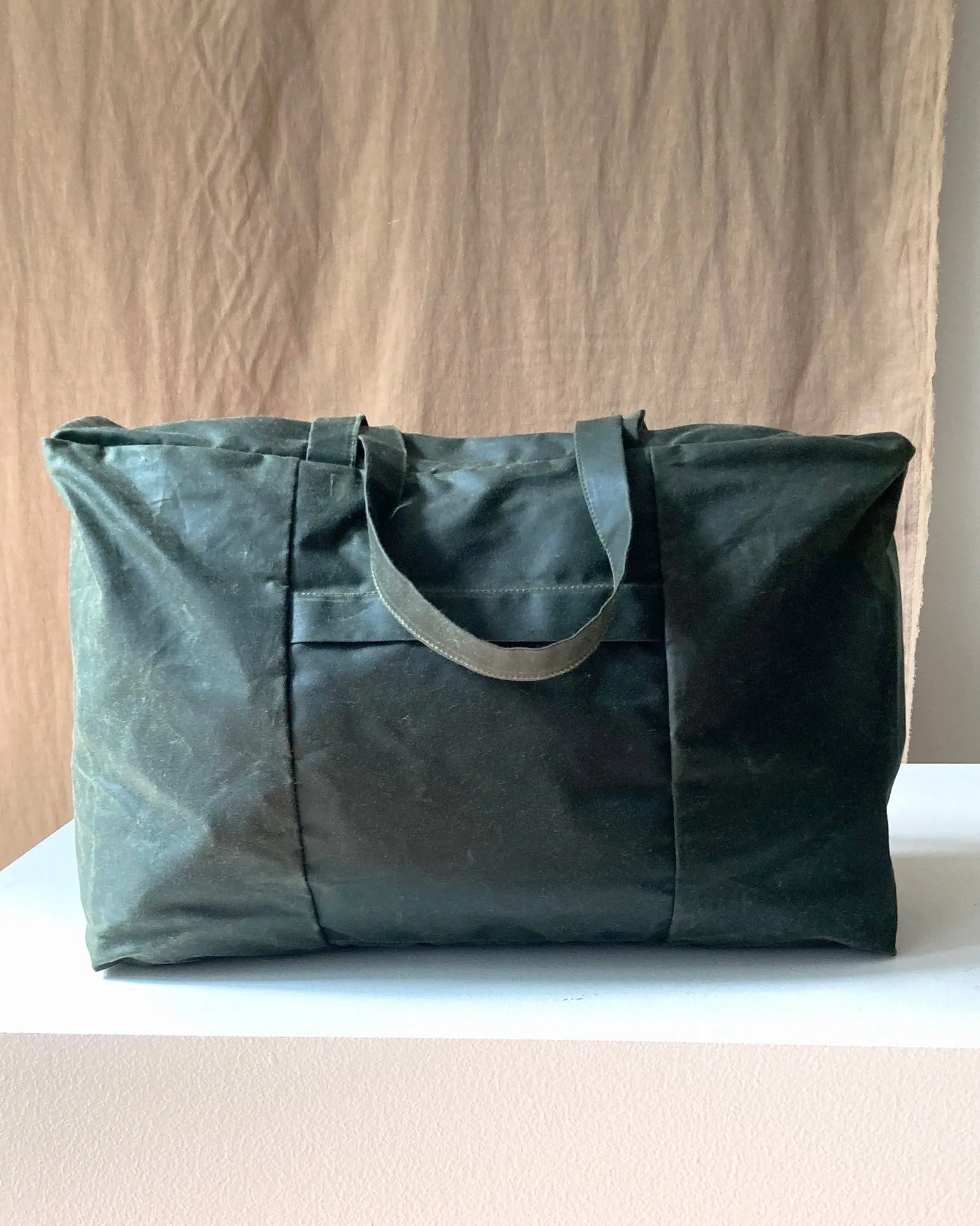 Box bag No6093u, waxed cotton sold by atelier b product image thumbnail 2