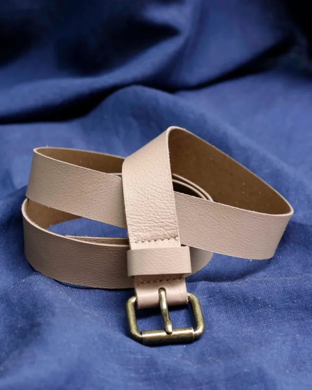 Belt No8418w, colours sold by atelier b