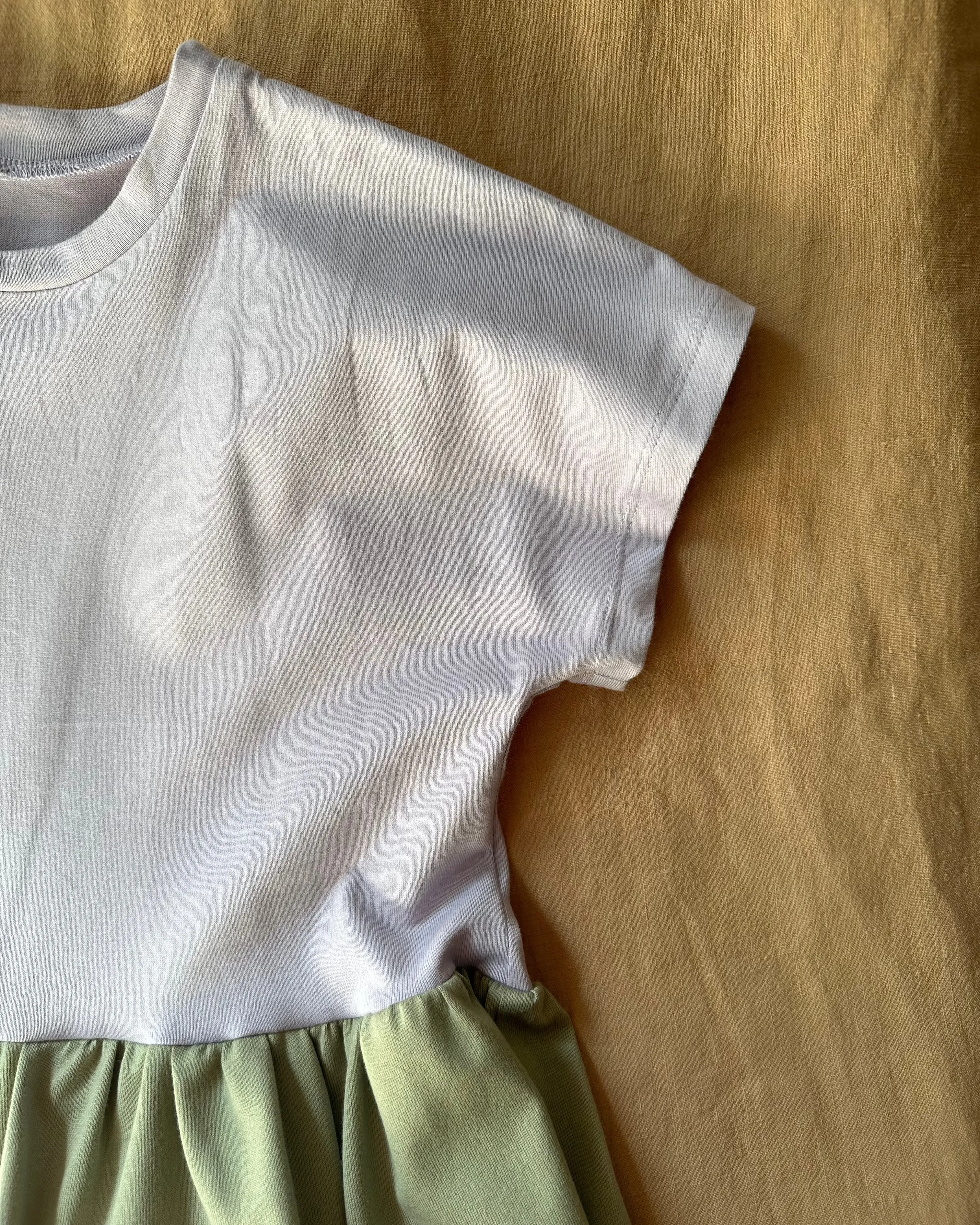 Spinning dress No2310k, lilac and sage size 9-10 sold by atelier b product image thumbnail 5