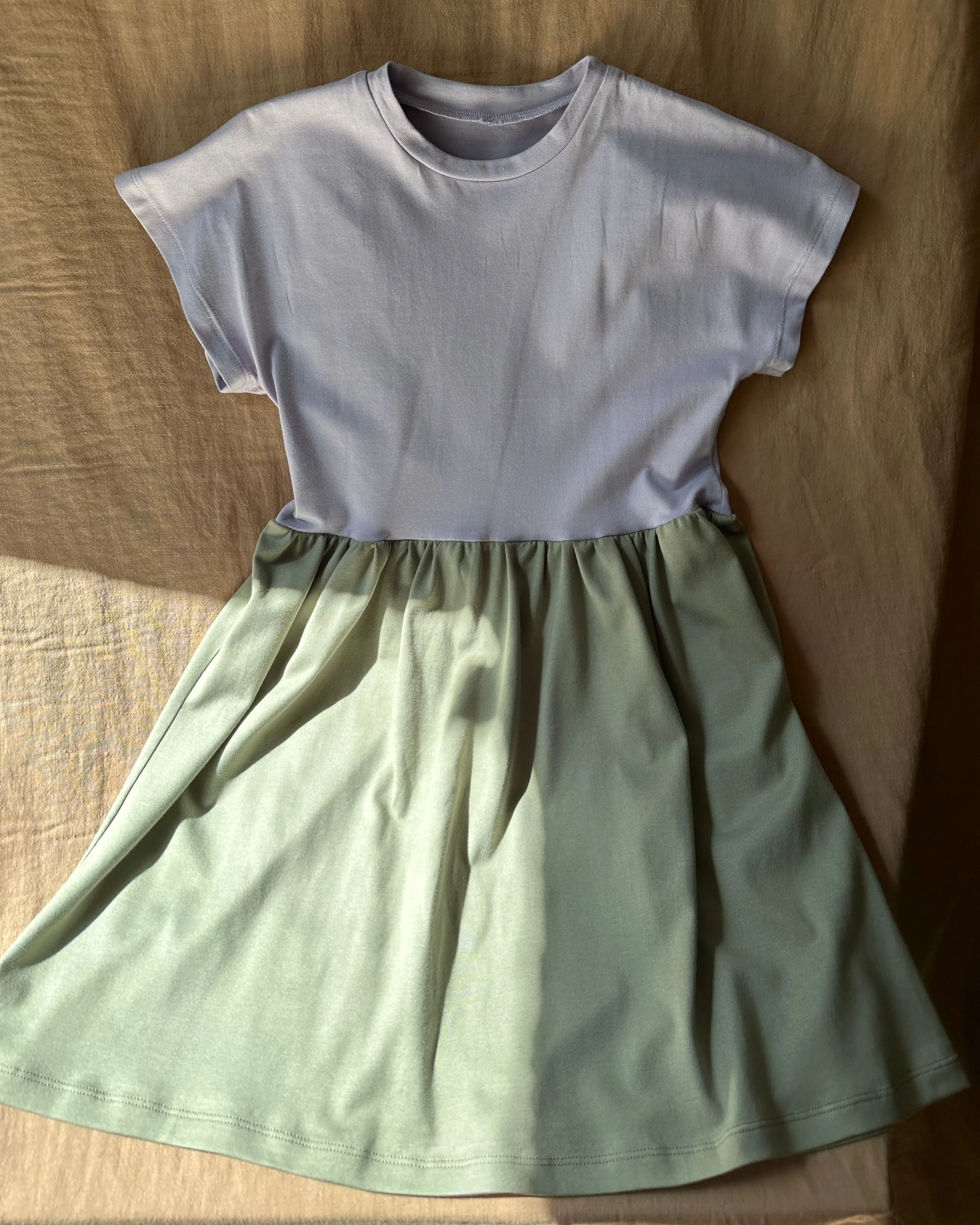 Spinning dress No2310k, lilac and sage size 9-10 sold by atelier b product image thumbnail 4