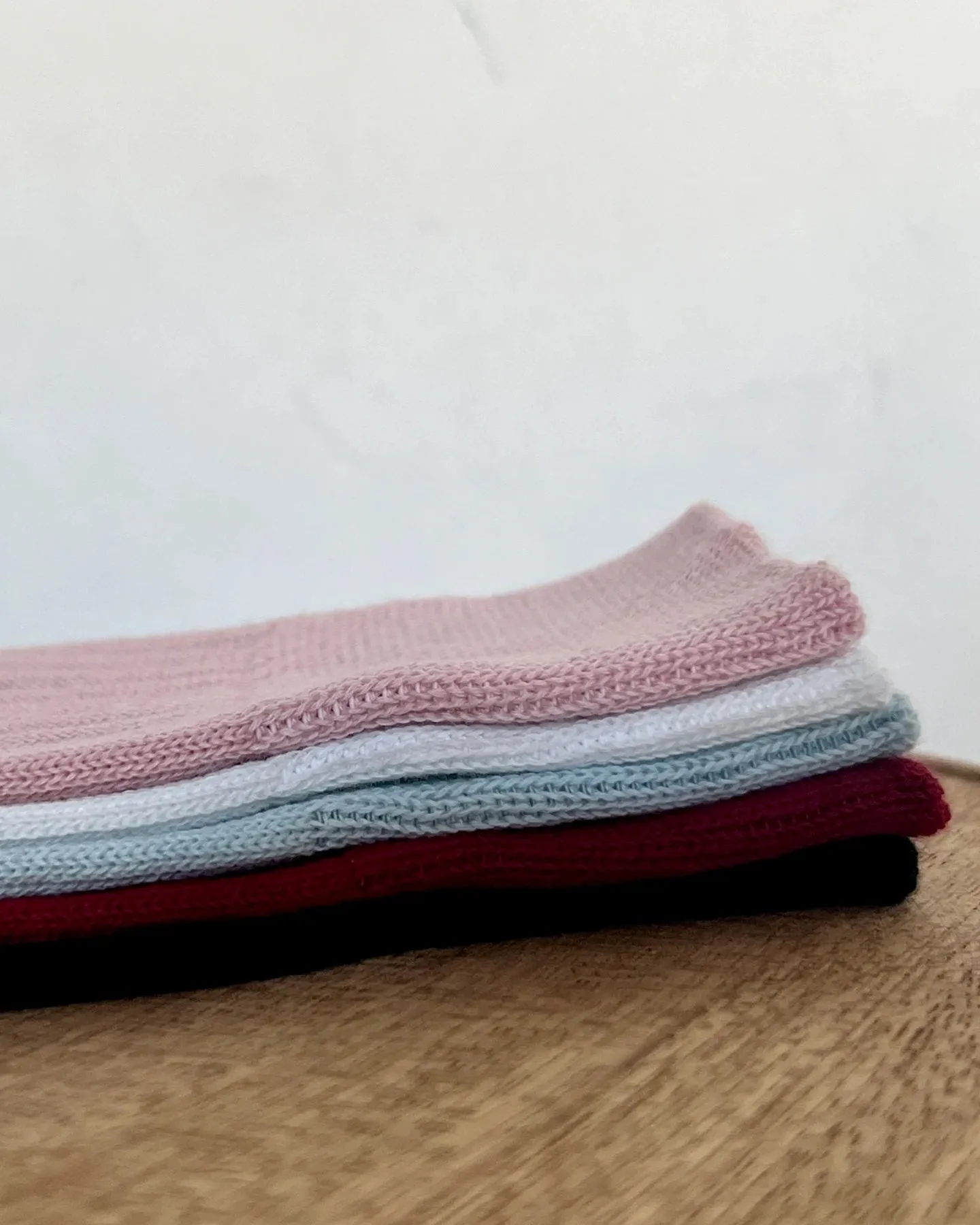 Fine cotton ribbed socks by Yahae sold by atelier b product image thumbnail 4