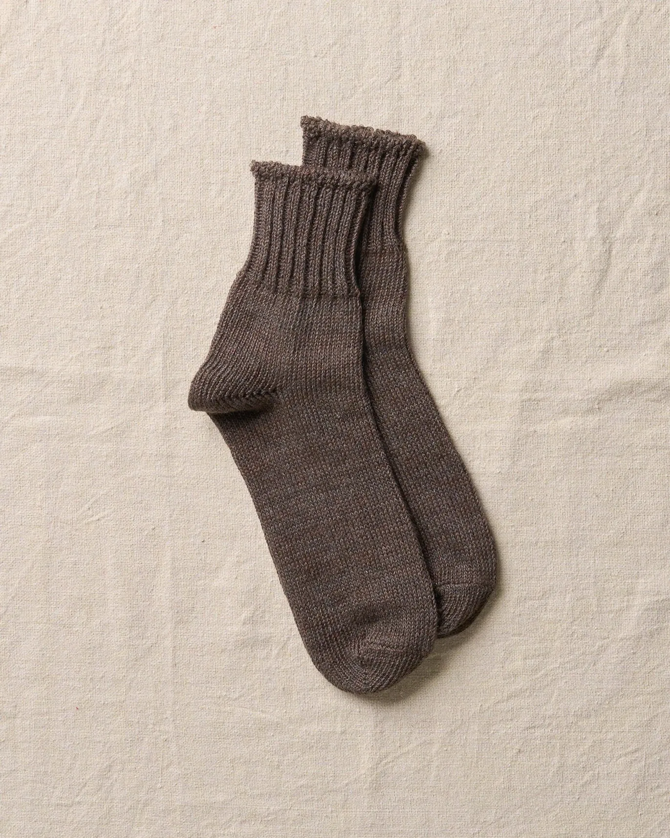 Fine linen and cotton ribbed socks by Yahae sold by atelier b product image thumbnail 3