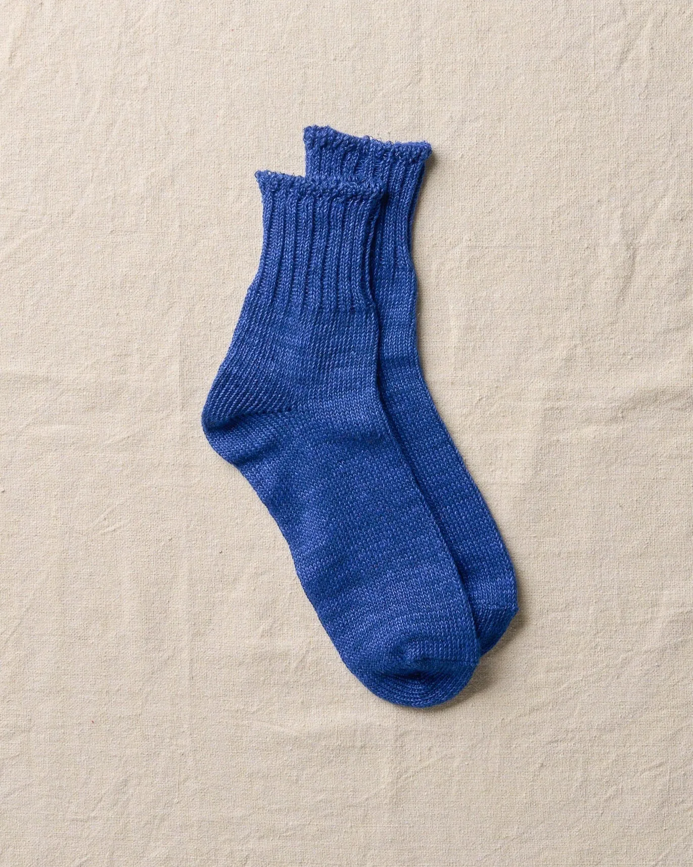 Fine linen and cotton ribbed socks by Yahae sold by atelier b