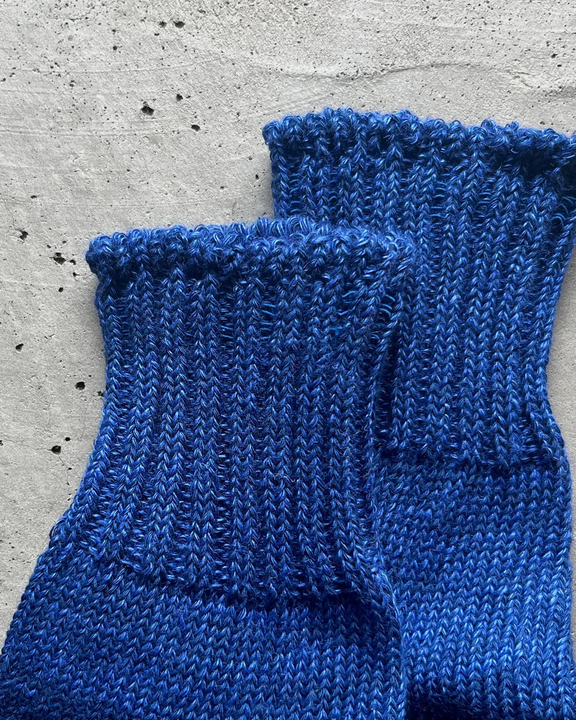 Fine linen and cotton ribbed socks by Yahae sold by atelier b product image thumbnail 4