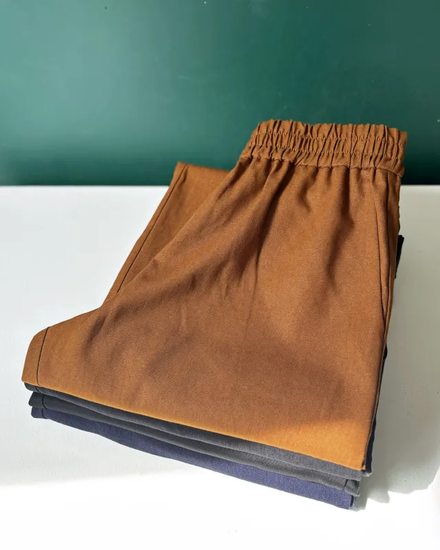 Loose-fitting pants No2534u sold by atelier b