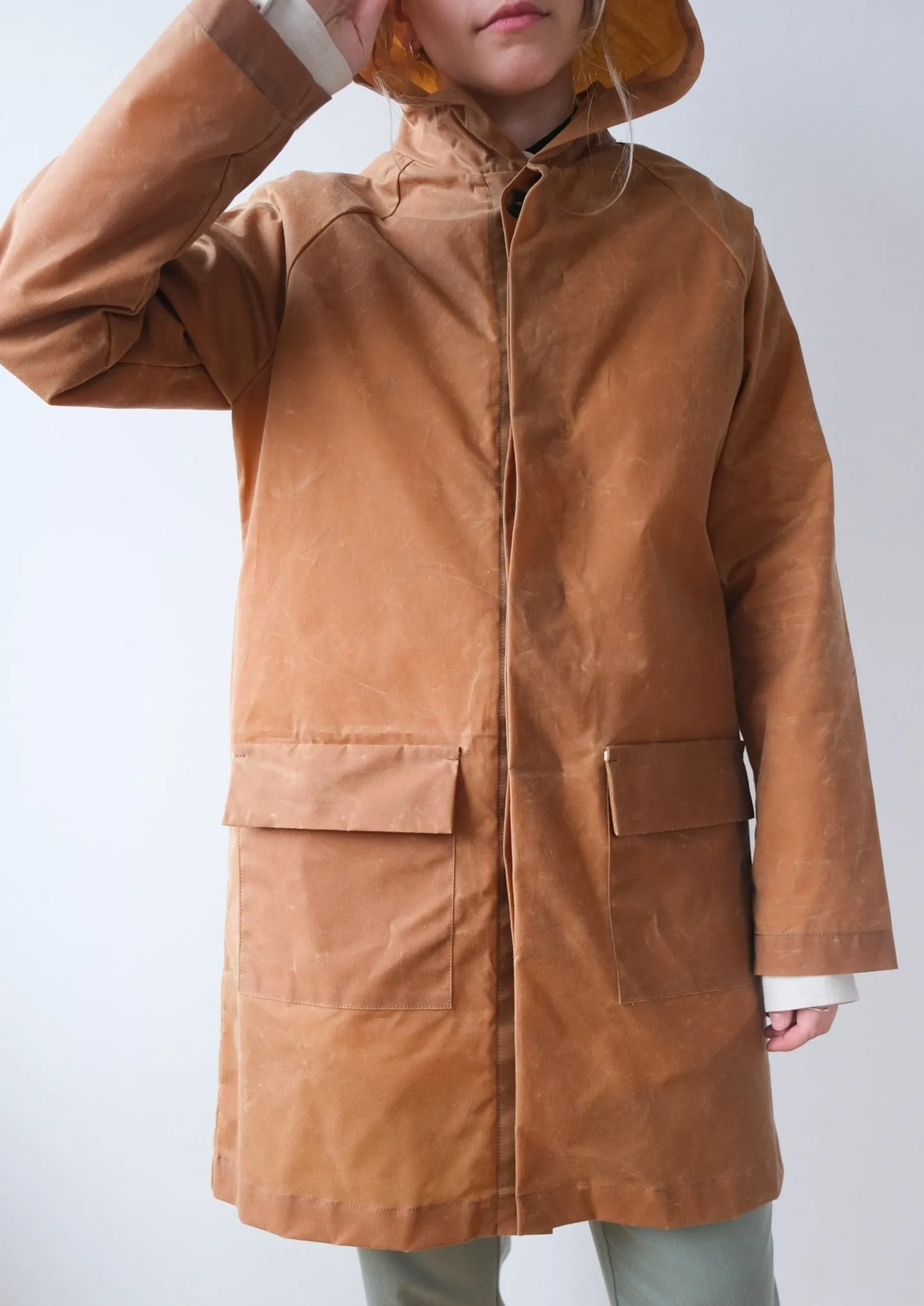Unisex waxed raincoat No6021u sold by atelier b