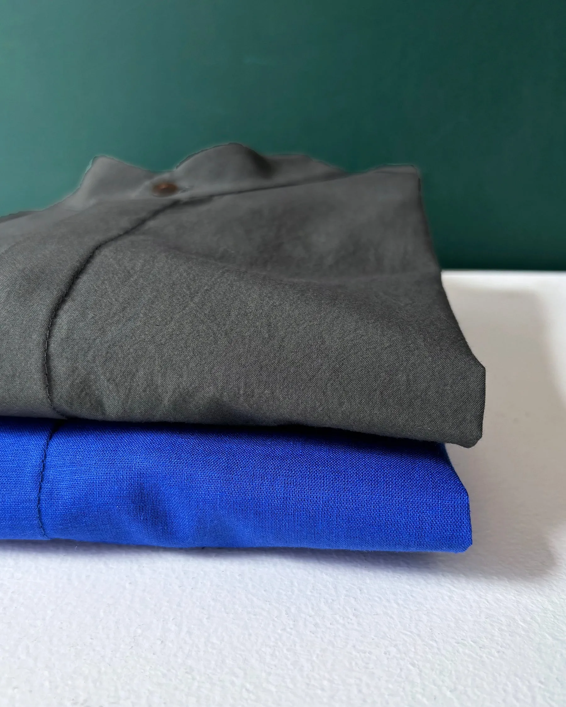 Unisex shirt No2543u, solid colours sold by atelier b product image thumbnail 5