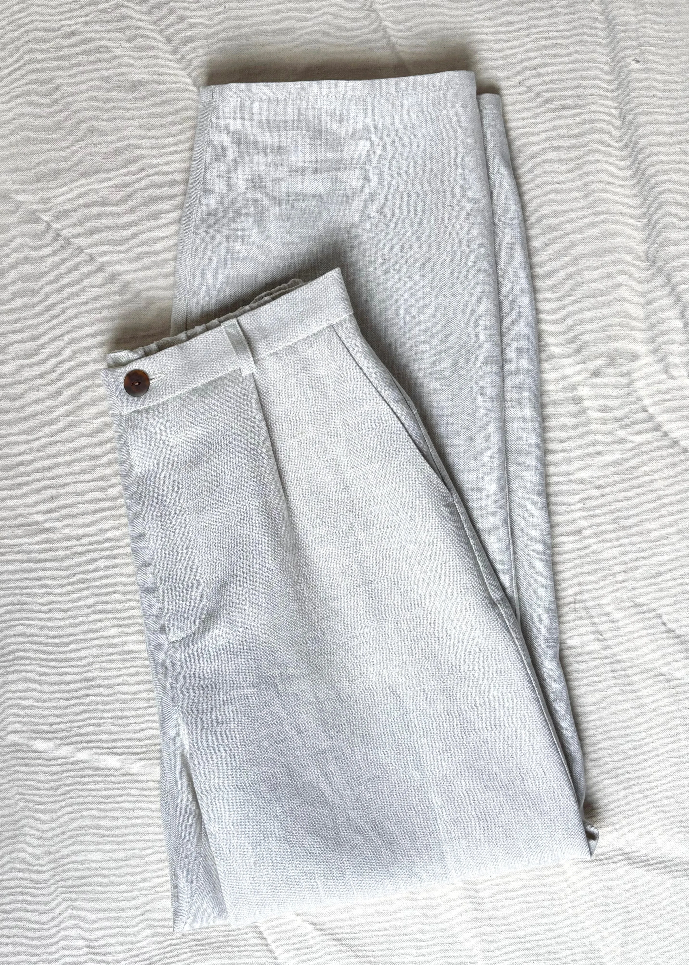 Balloon trousers No2492w, natural linen sold by atelier b product image thumbnail 2