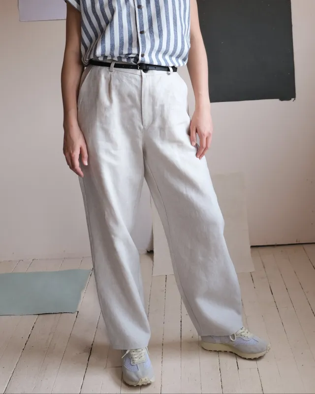 Balloon trousers No2492w, natural linen sold by atelier b