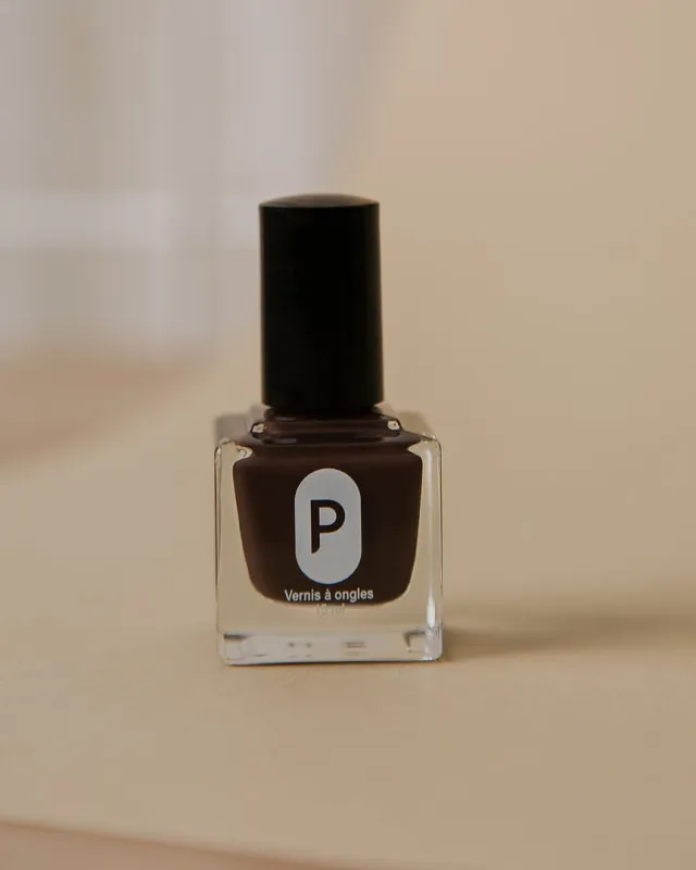 Nail polish by Primerose, root sold by atelier b