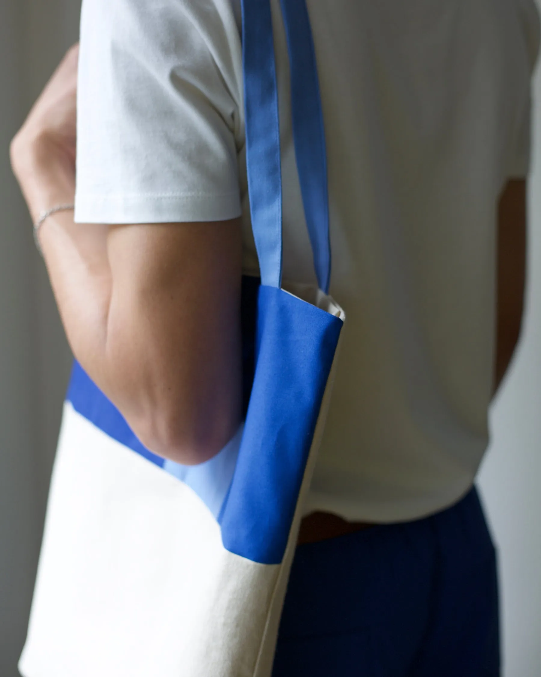 Tote No.03 by Madeleine Muir x atelier b sold by atelier b product image thumbnail 4