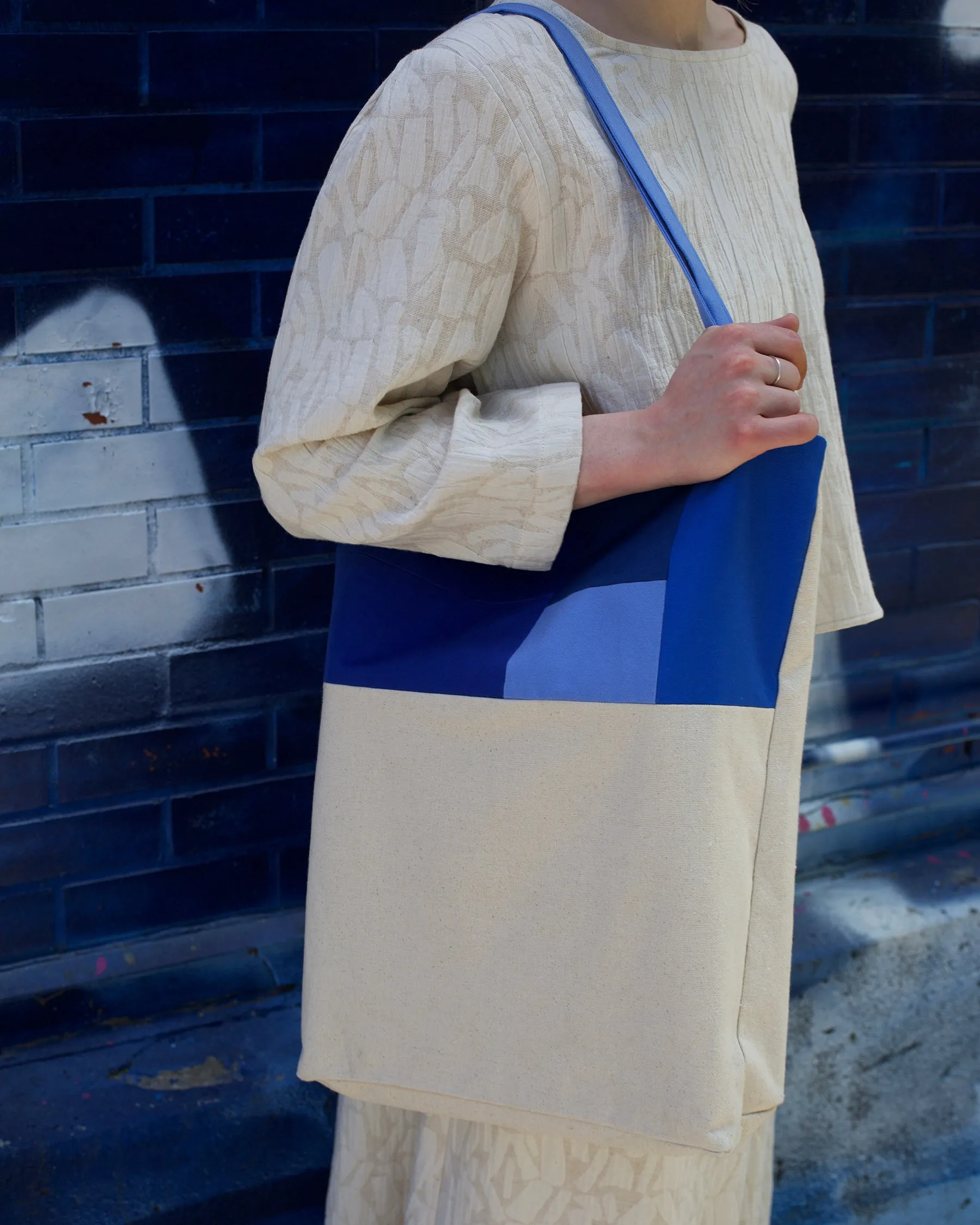 Tote No.03 by Madeleine Muir x atelier b sold by atelier b