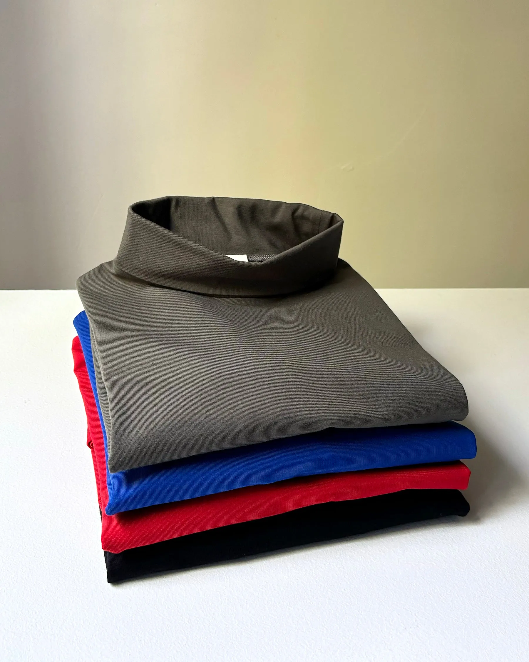 Turtleneck No2569w sold by atelier b