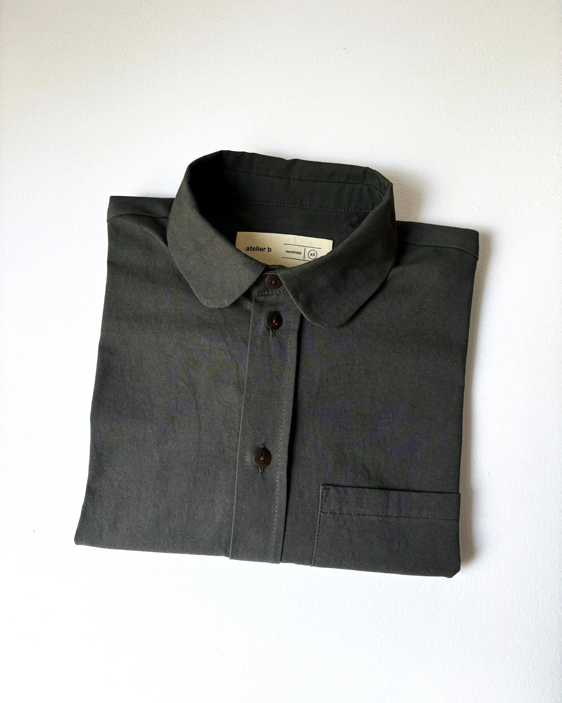 Loose-fitting shirt No2557w, sun sold by atelier b product image thumbnail 3