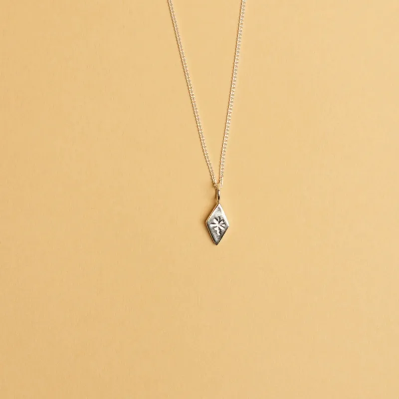 Sparkle necklace by La Manufacture made by atelier b