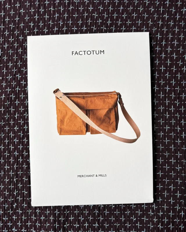 Factotum cross body bag pattern by Merchant and Mills made by atelier b