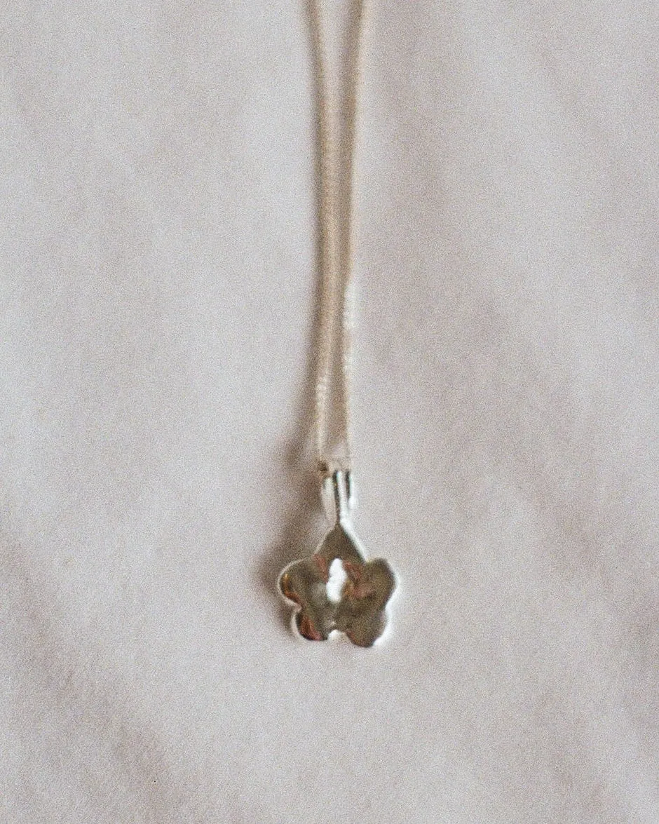 Floralis neclace by La Manufacture sold by atelier b