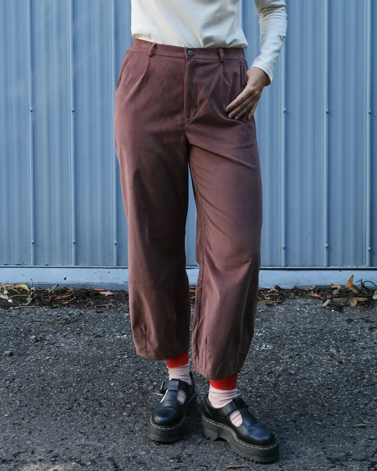 Balloon trousers No2692w, cotton sold by atelier b