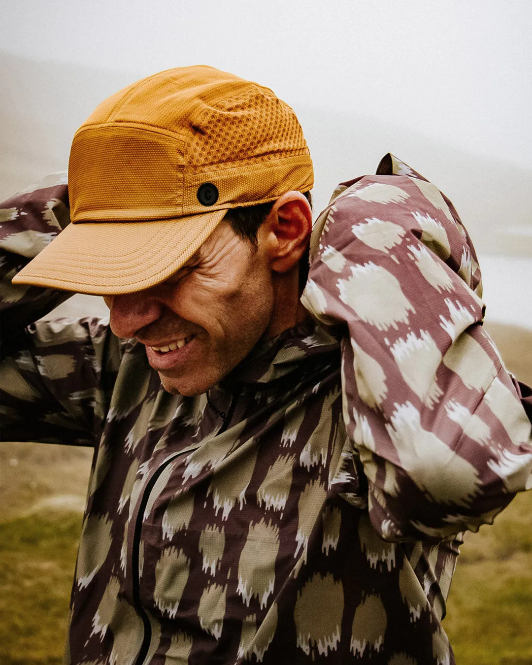 M FLRJacket - Elite - Grana Cheetah sold by ciele athletics product image thumbnail 4