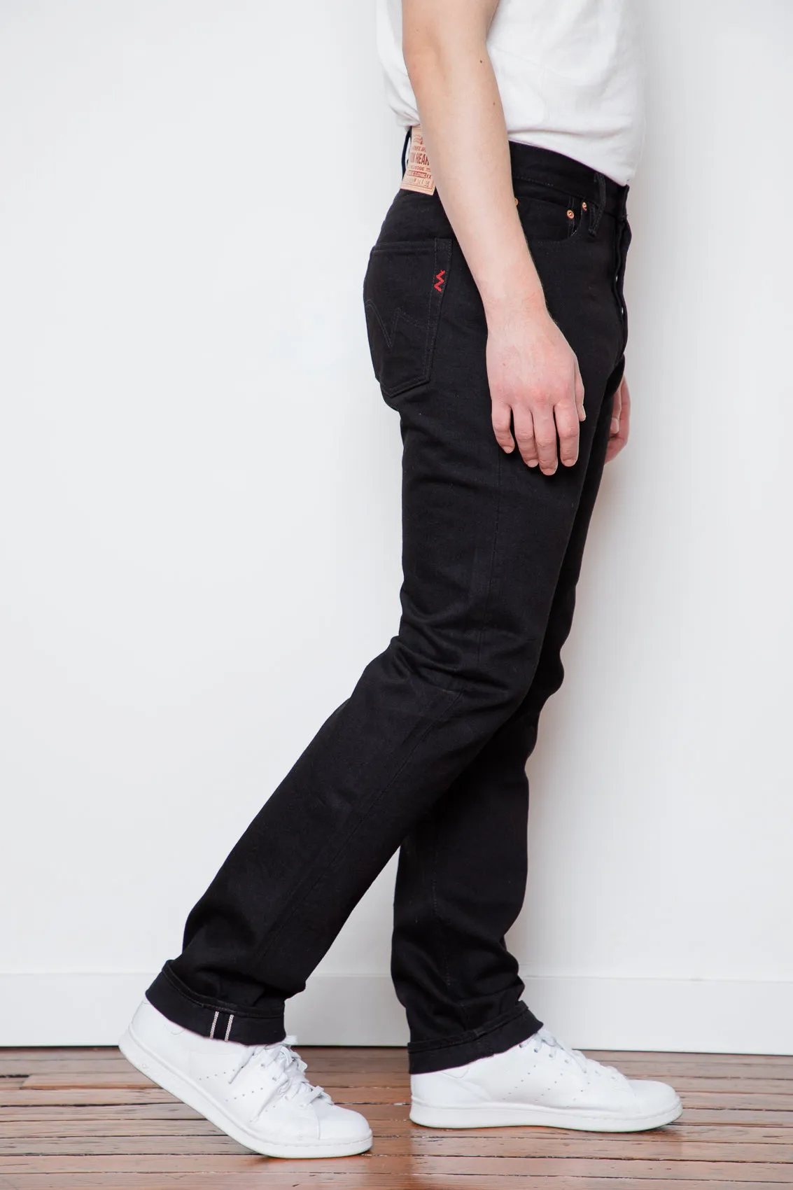 Iron Heart - 888 Relaxed Taper - 14oz Black/Black sold by Dutil Denim product image thumbnail 4