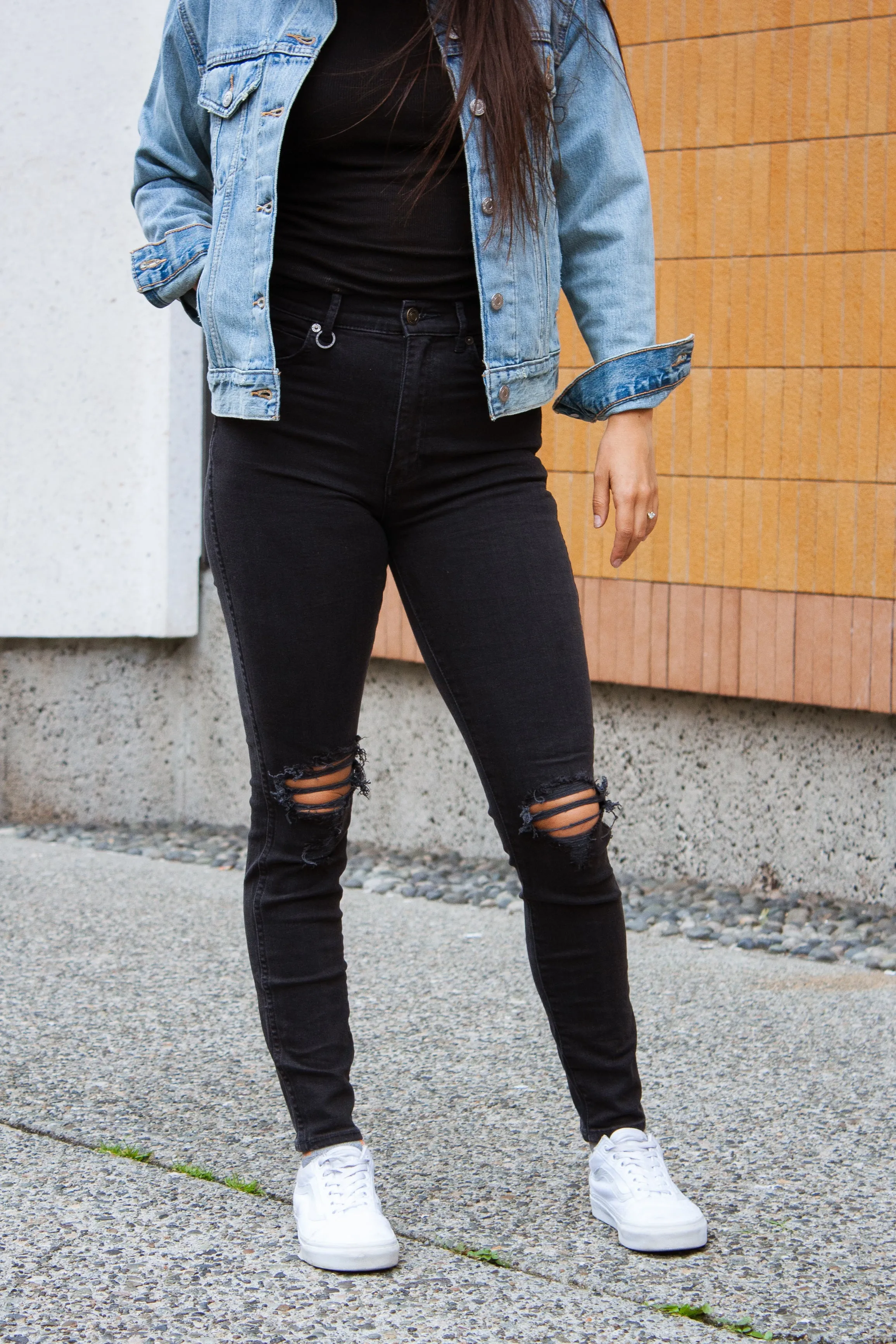 Neuw - Marilyn High Rise Skinny - Busted Black sold by Dutil Denim