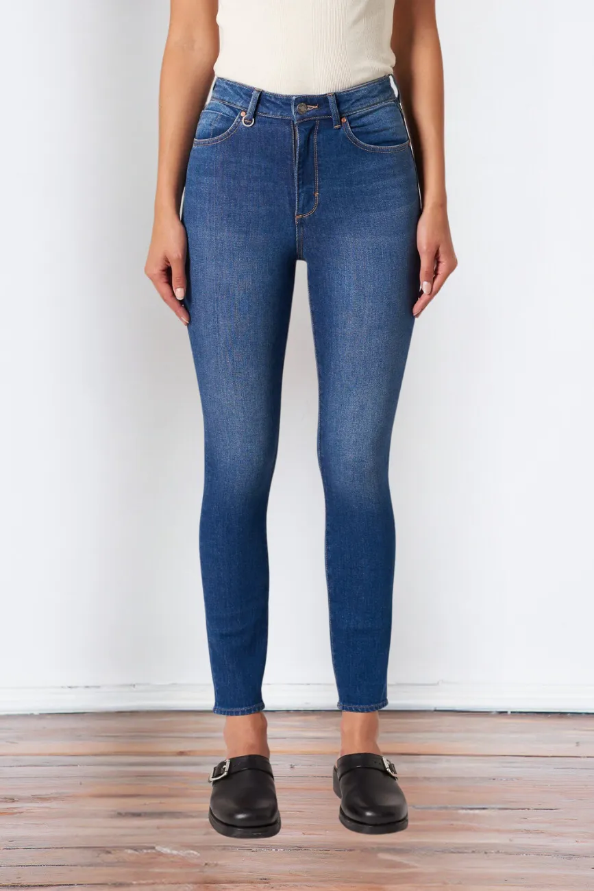 Neuw - Marilyn High Rise Skinny - Nytorget sold by Dutil Denim