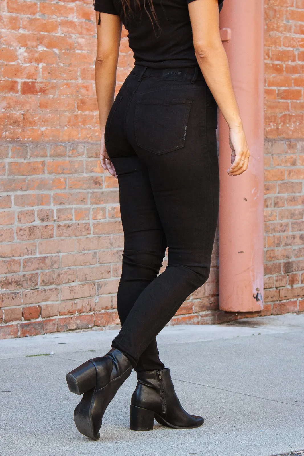 Neuw - Smith Skinny - Night Black sold by Dutil Denim product image thumbnail 2