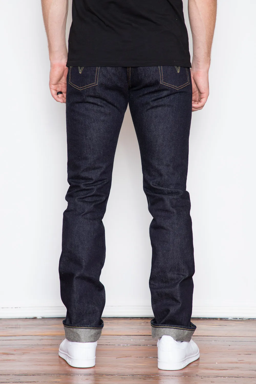 Iron Heart - 888 Relaxed Tapered - 14oz Indigo sold by Dutil Denim product image thumbnail 2