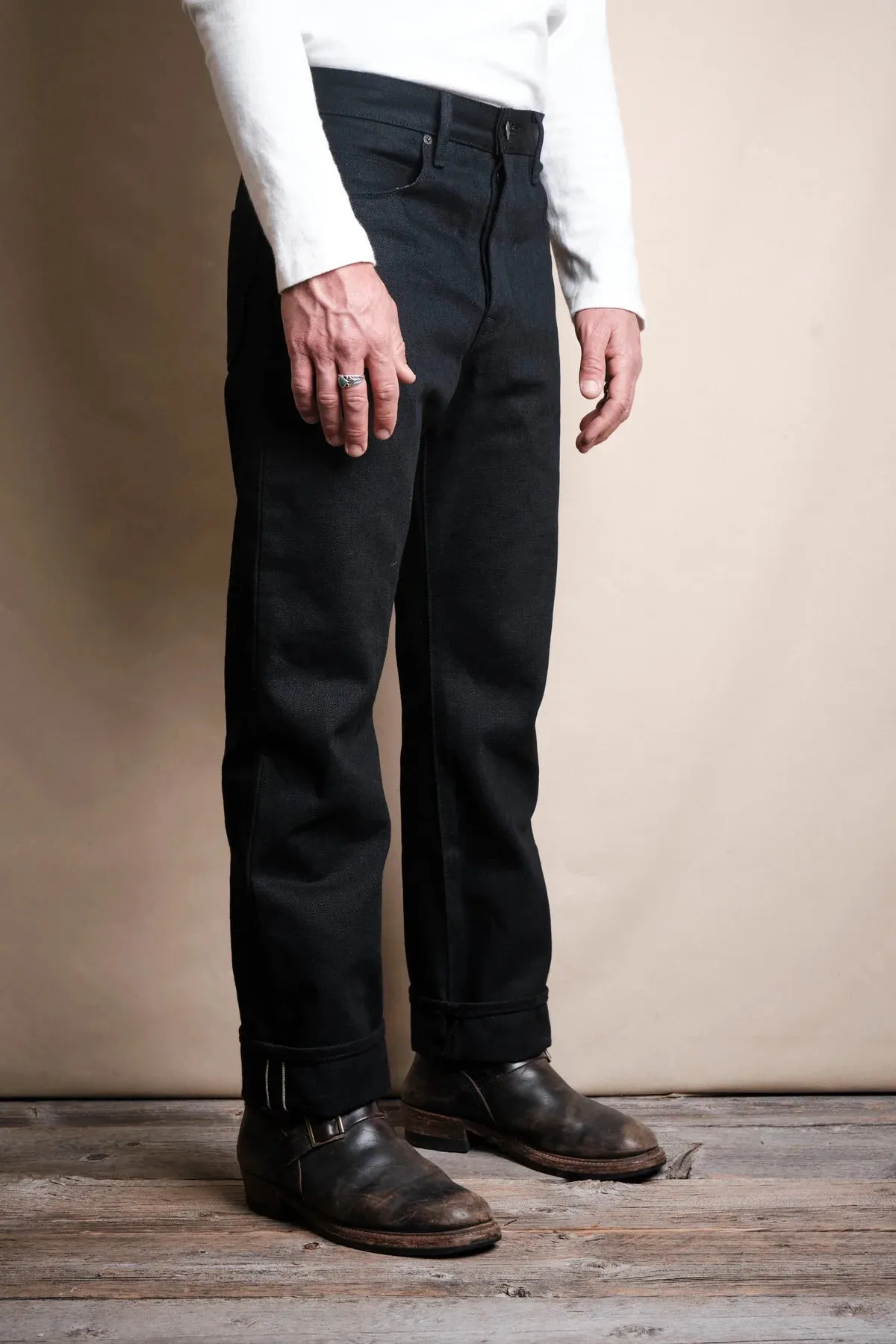 Freenote - Belford - 17oz Black Slub sold by Dutil Denim product image thumbnail 3