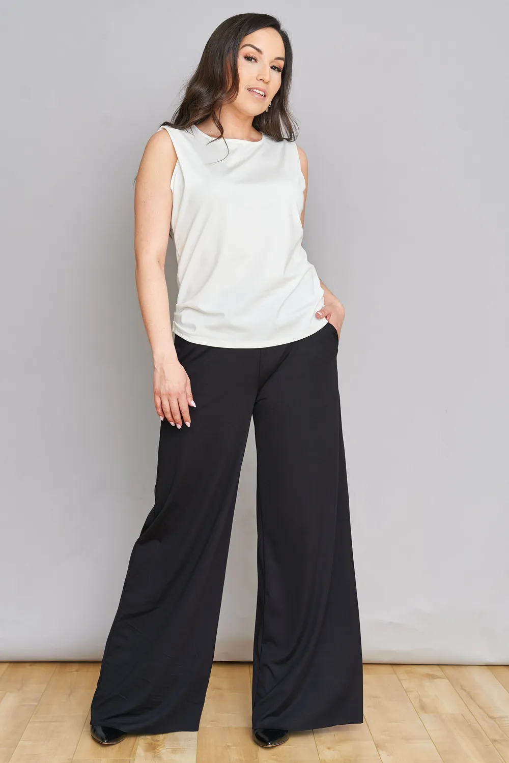 GREEN SALE - STUDIO WIDE Pant sold by Anne Mulaire product image thumbnail 5