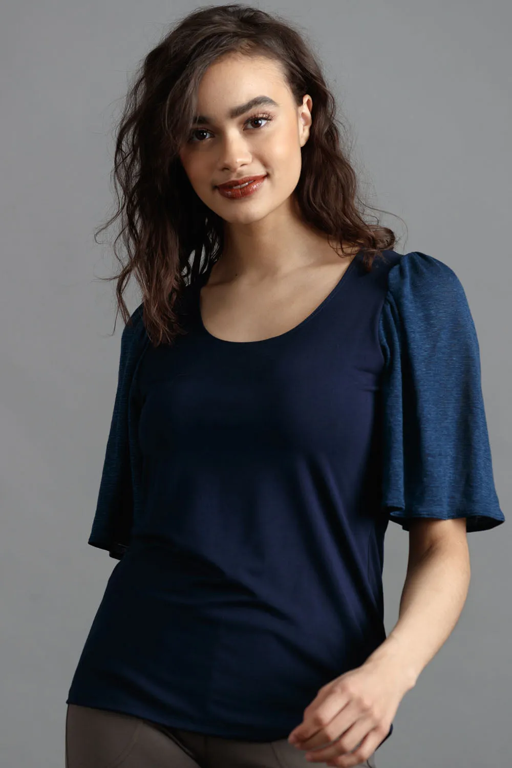 GREEN SALE - JOLENE Blouse sold by Anne Mulaire product image thumbnail 4