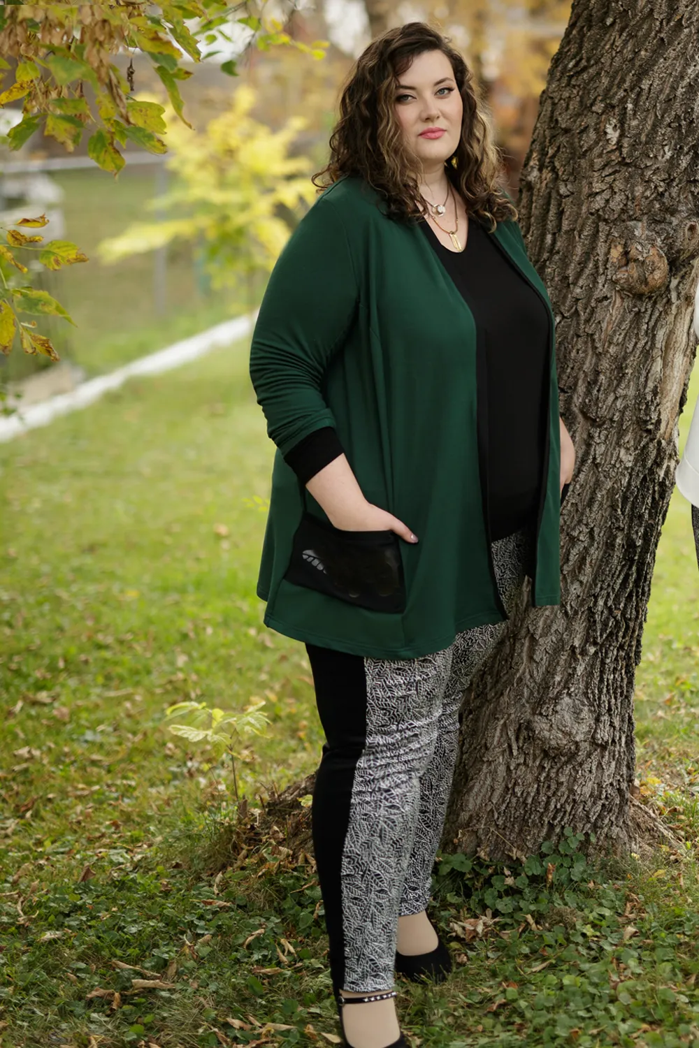 GREEN SALE - PROMENADE PRINT Pant sold by Anne Mulaire product image thumbnail 4