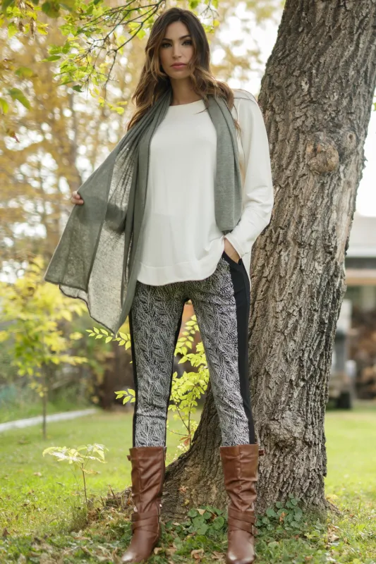 GREEN SALE - PROMENADE PRINT Pant sold by Anne Mulaire