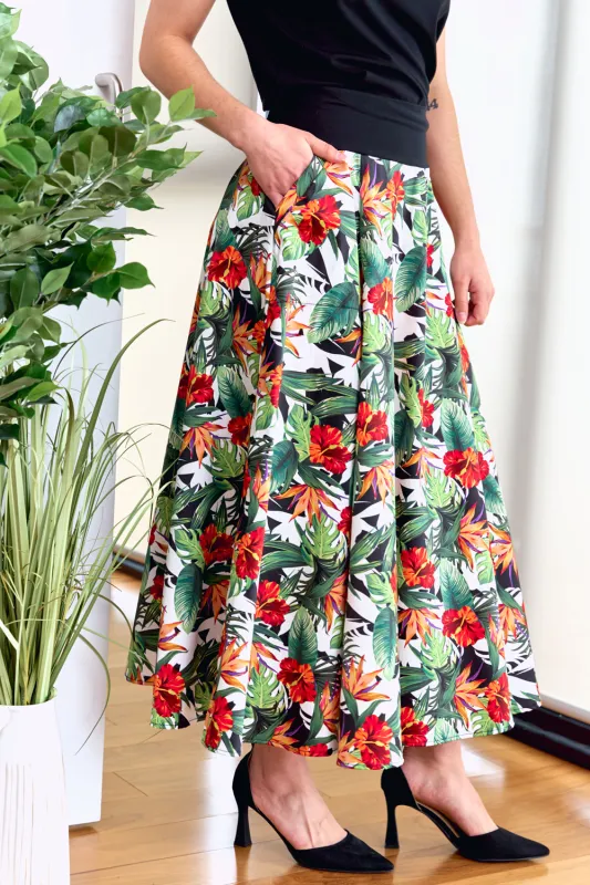 GREEN SALE - PROMENADE Skirt sold by Anne Mulaire