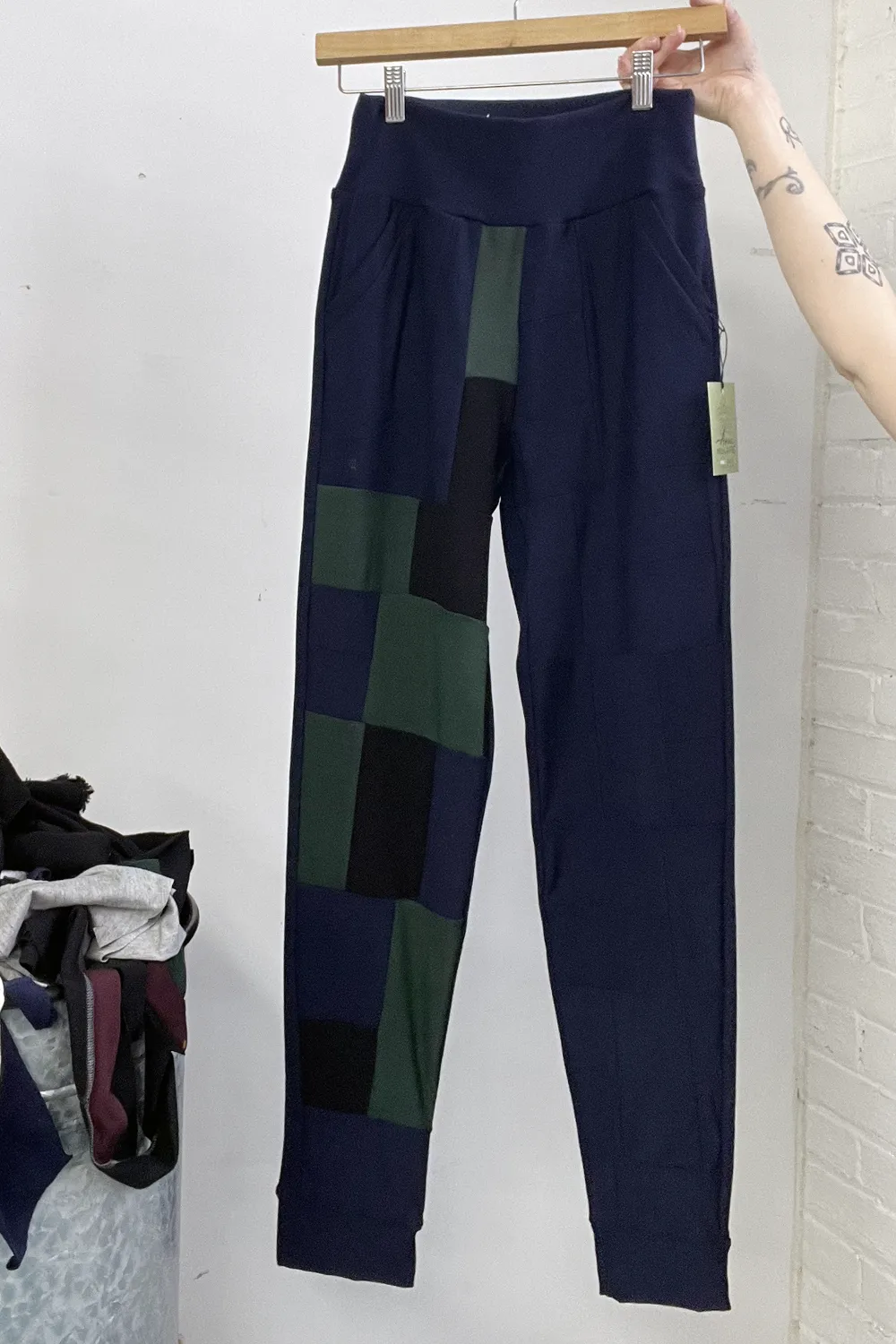 ZW SPIRIT Pant - S/M sold by Anne Mulaire