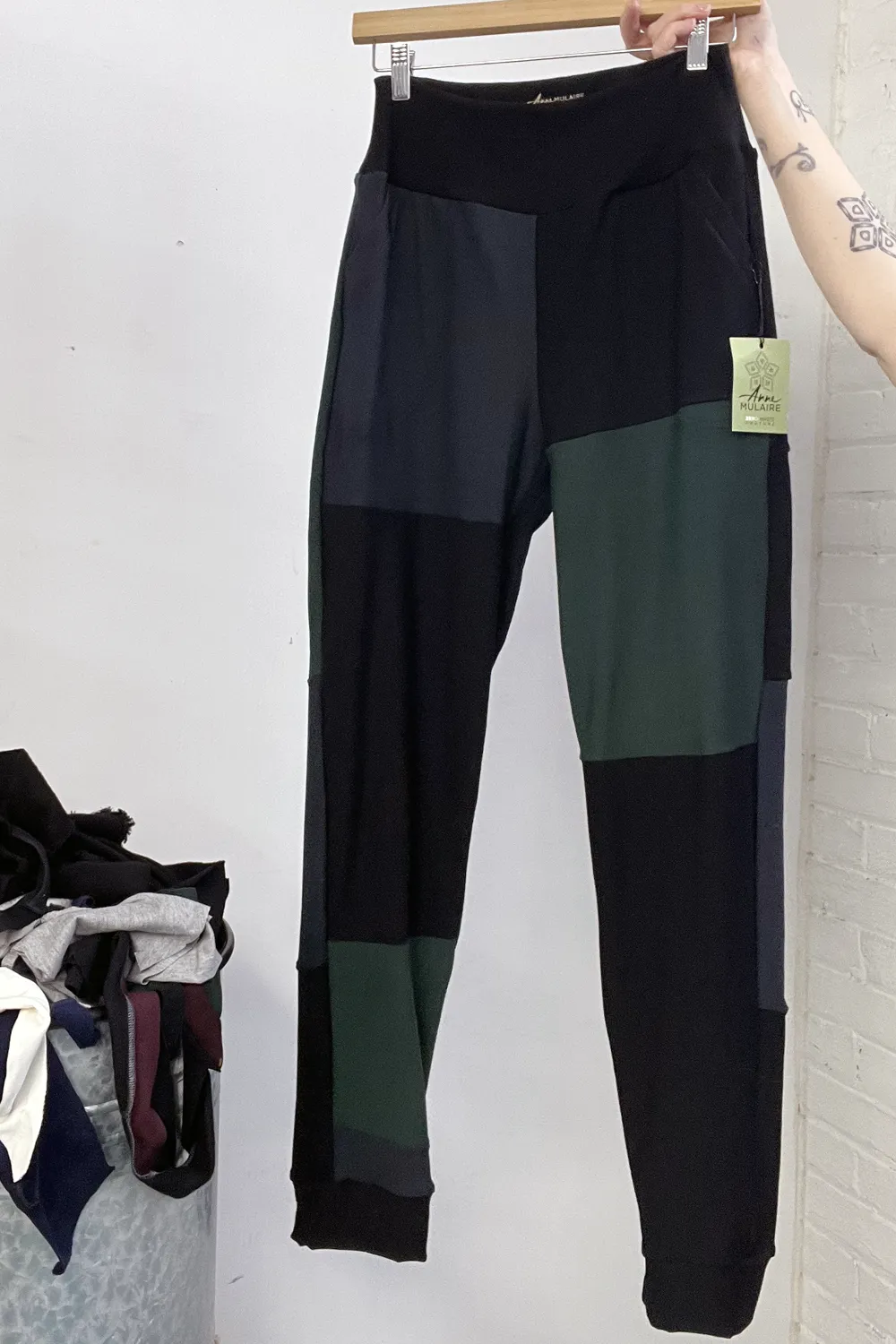 ZW SPIRIT Pant - M/L sold by Anne Mulaire