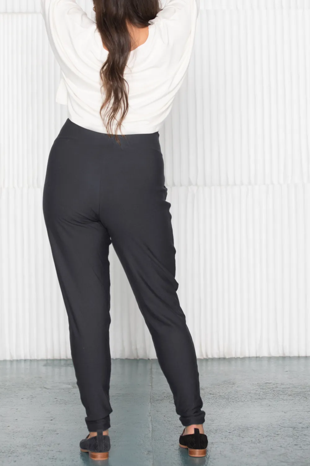 VACAY All Season Pant sold by Anne Mulaire product image thumbnail 4