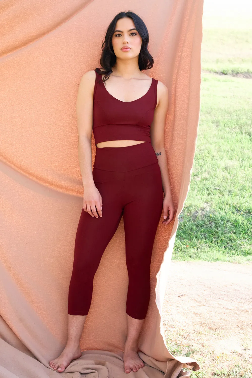 ALL SEASON Crop Leggings sold by Anne Mulaire product image thumbnail 3