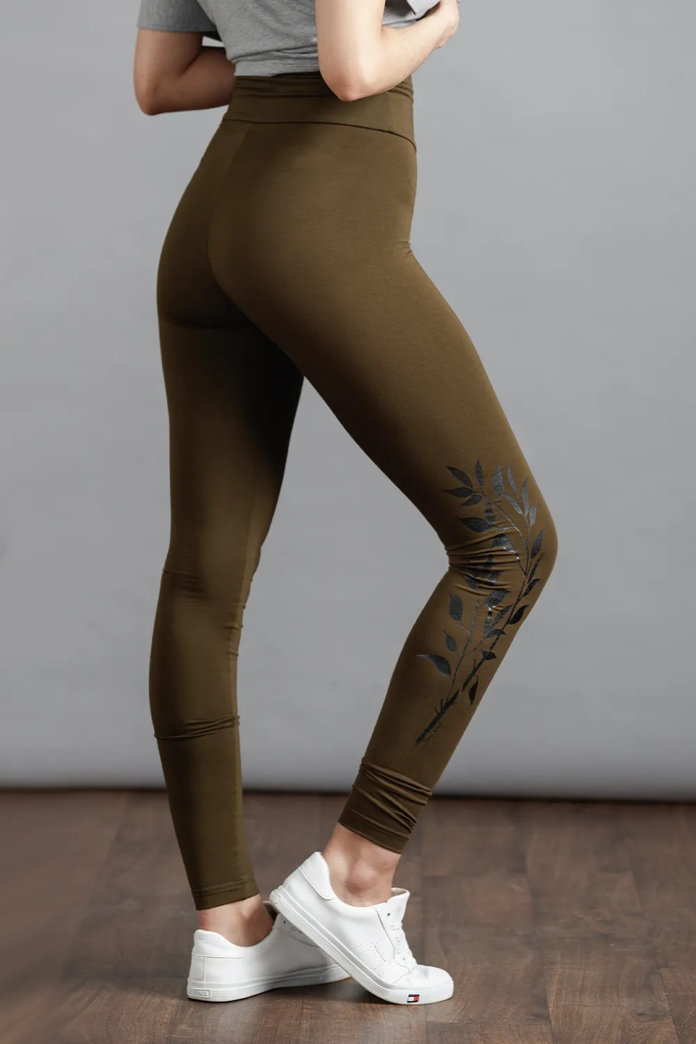 ALL SEASON Legging - Northern Willow sold by Anne Mulaire product image thumbnail 5