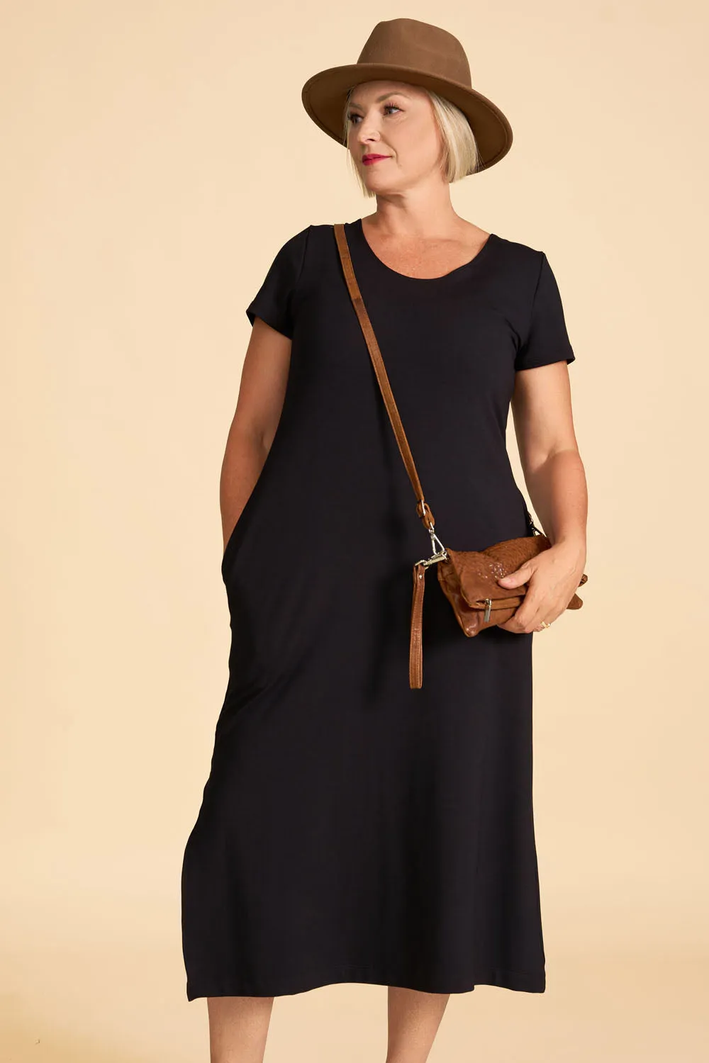 GREEN SALE - SELENA Dress sold by Anne Mulaire product image thumbnail 2