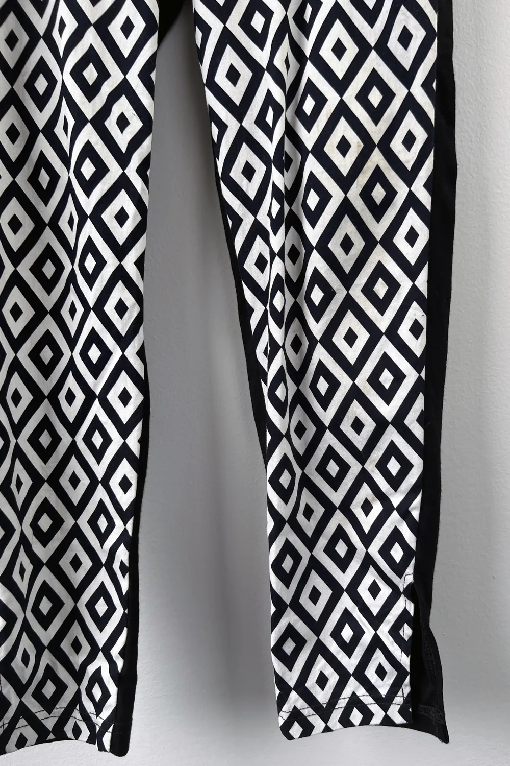 RESALE - Champagne Pants- Diamond print - XS sold by Anne Mulaire product image thumbnail 3