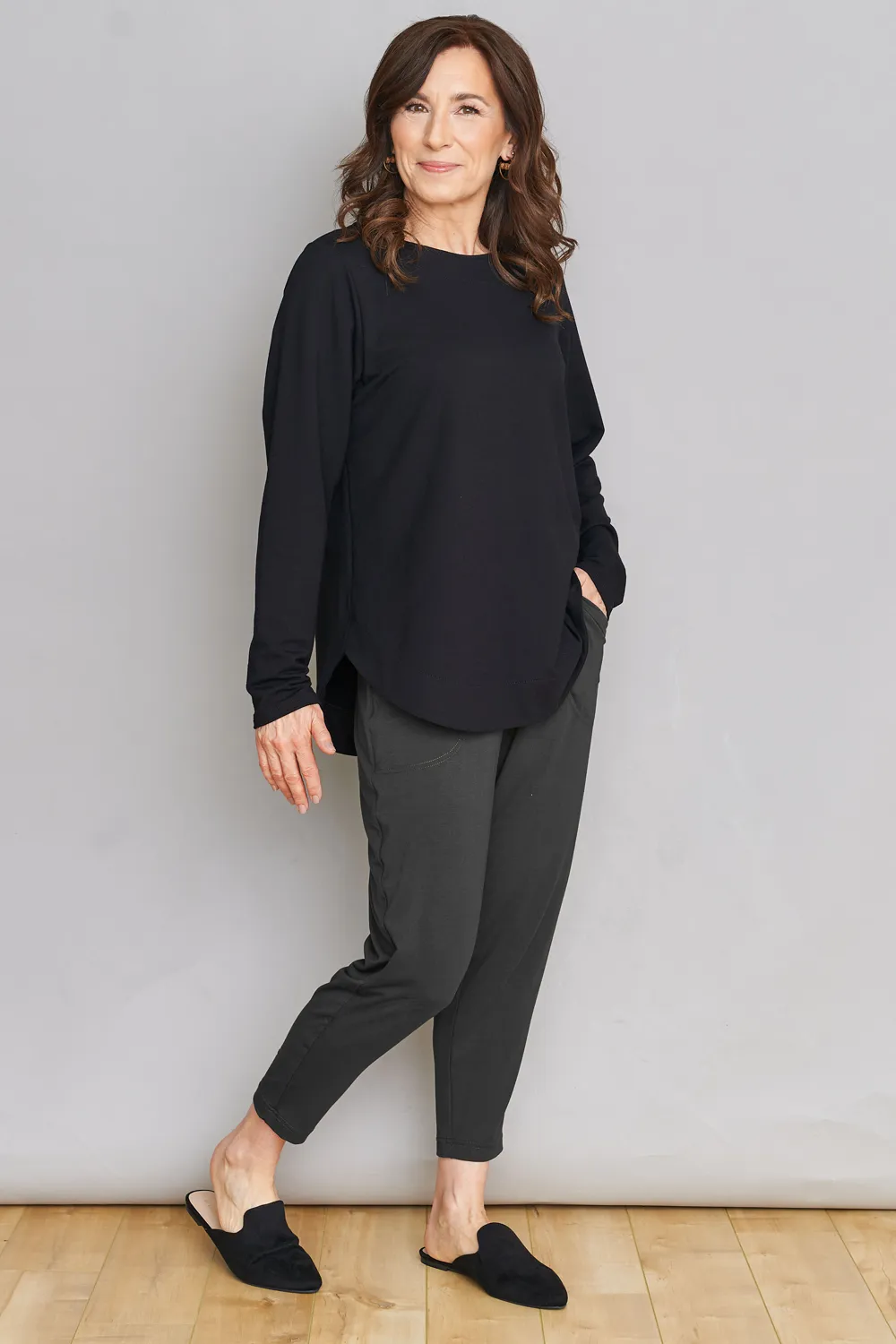 VACATIONIST Women's Capri Pants sold by Anne Mulaire product image thumbnail 3