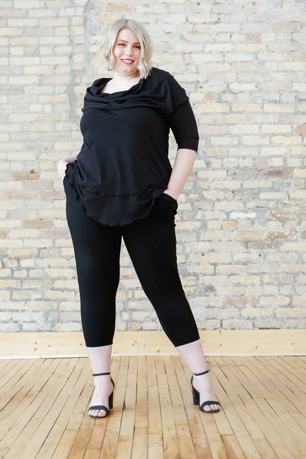 VACATIONIST Women's Capri Pants sold by Anne Mulaire product image thumbnail 5