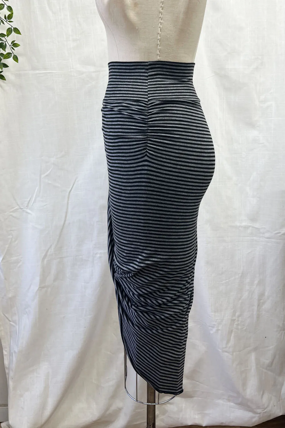 RESALE - Twist Skirt- XS/S- Stripe- RE390 sold by Anne Mulaire product image thumbnail 2