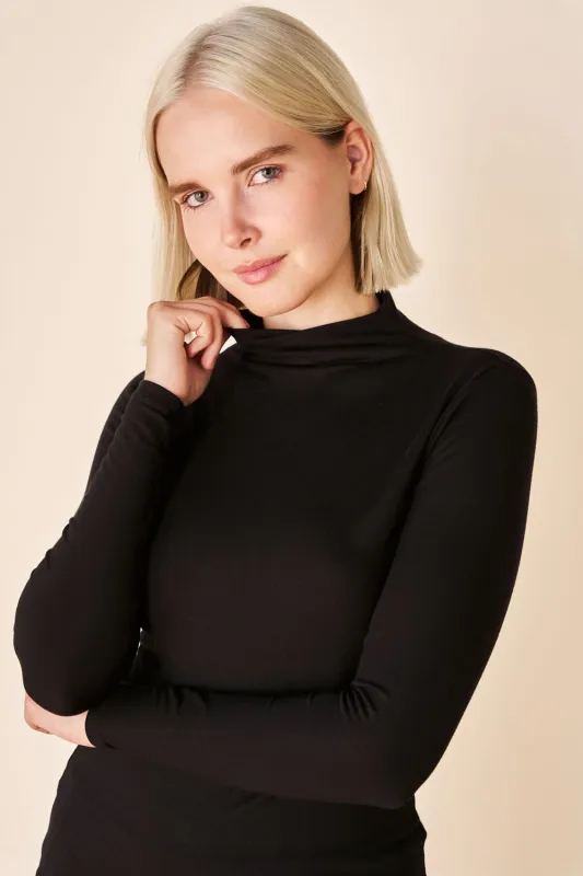 SIGNATURE Bamboo Turtleneck sold by Anne Mulaire