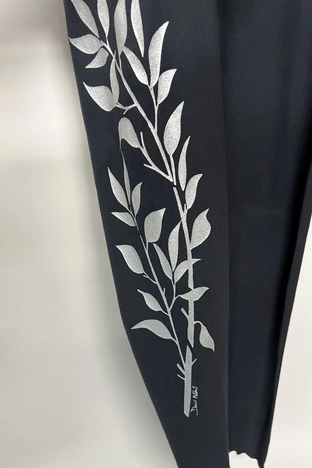 RESALE - Winter Legging NW Print- M- Charcoal- RE467 sold by Anne Mulaire product image thumbnail 2