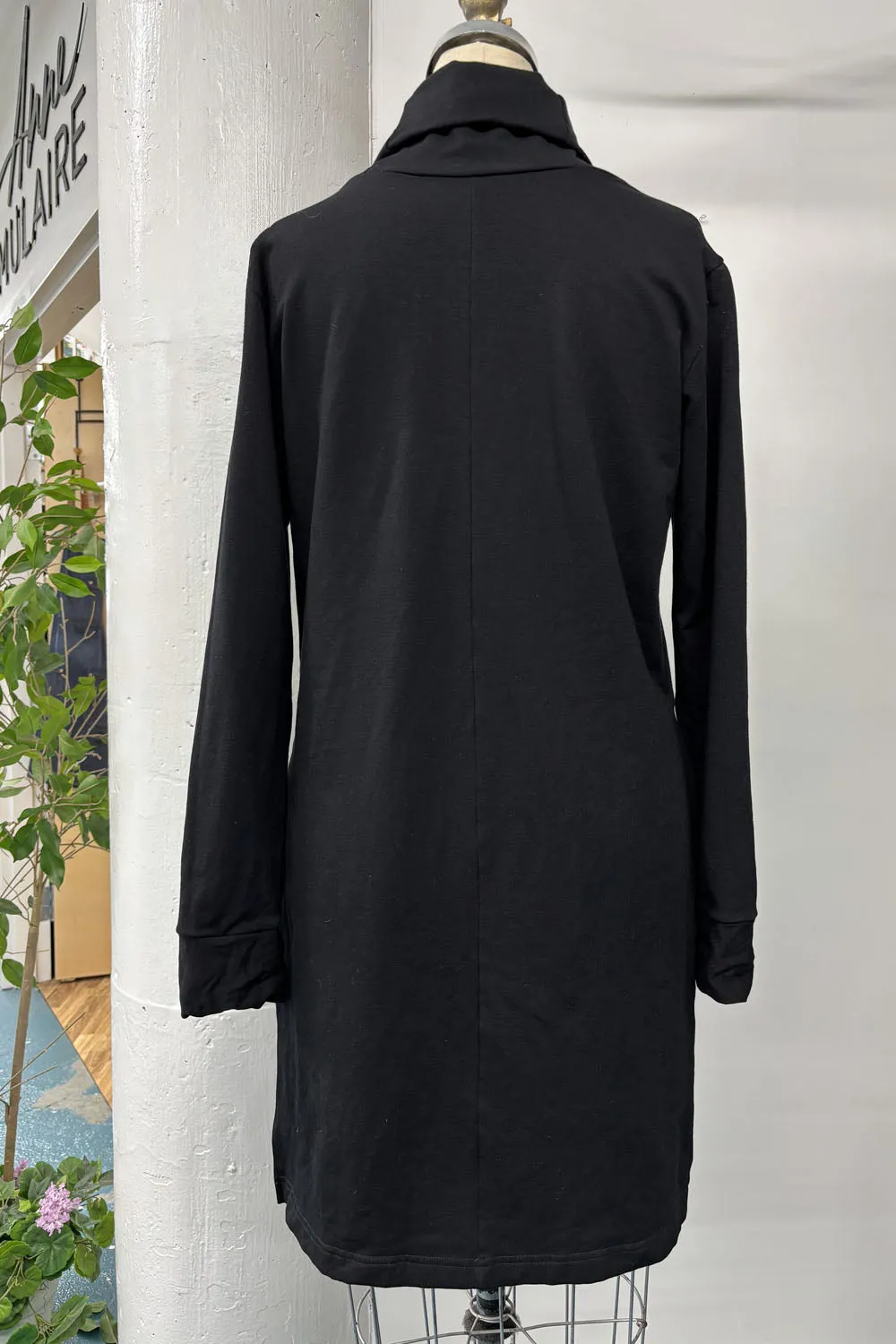 RESALE - Charlotte Tunic- Black - M - RE544 sold by Anne Mulaire product image thumbnail 3